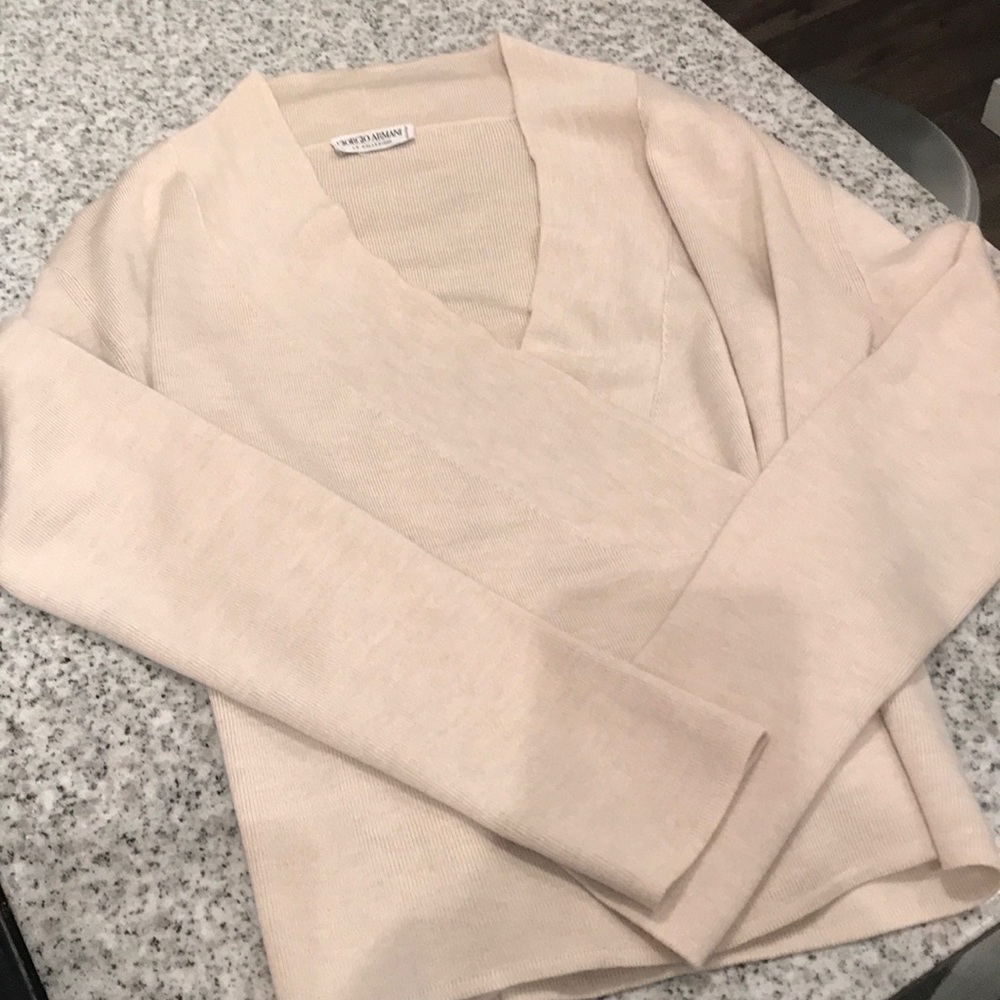 Giorgio Armani- Gorgeous and feminine sweater!
